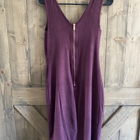 Super Soft Charlotte Russe Bodycon Dress - Picture 3 of 4